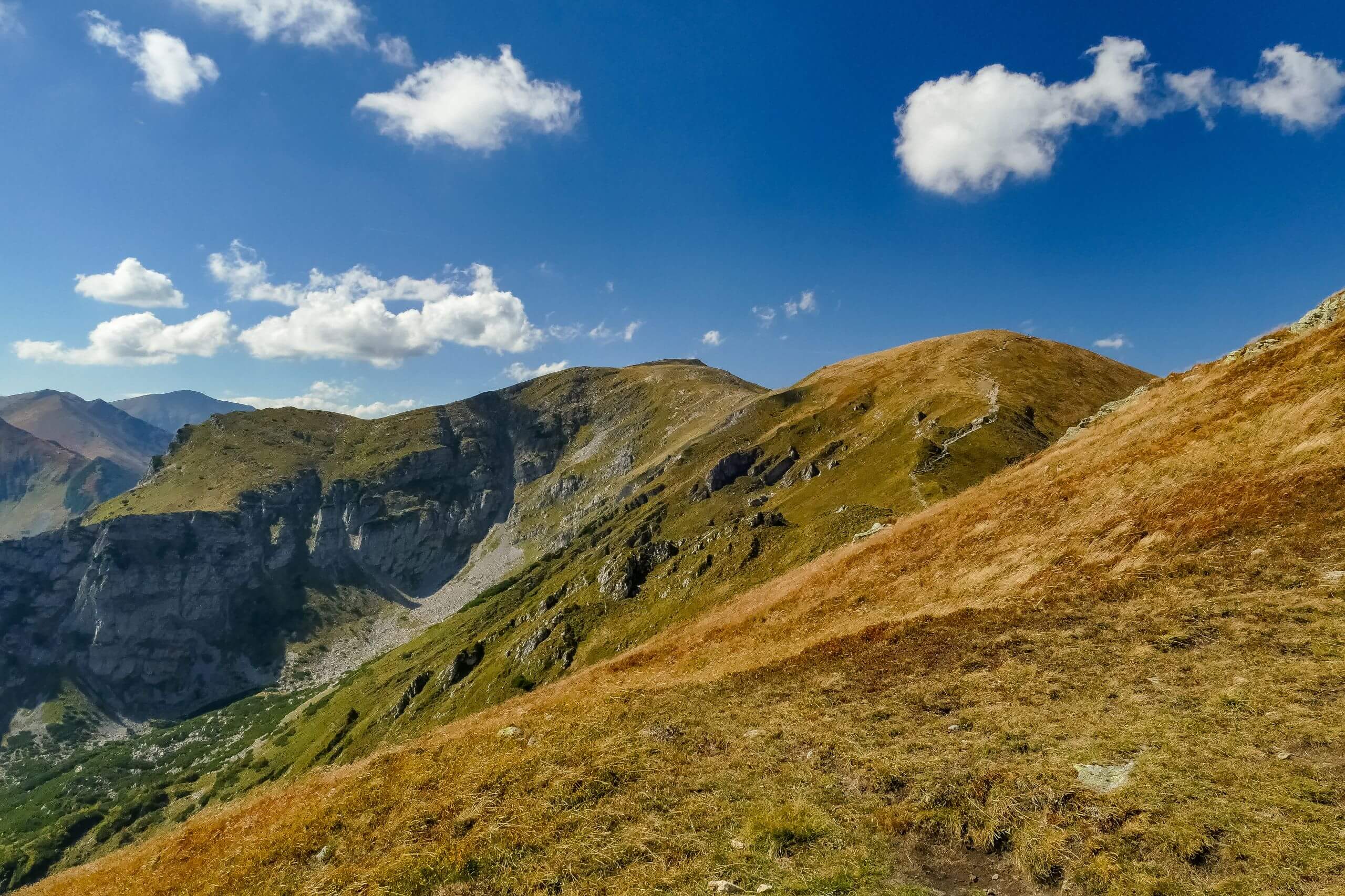 Kopa Kondracka widok na Tatry Zachodnie