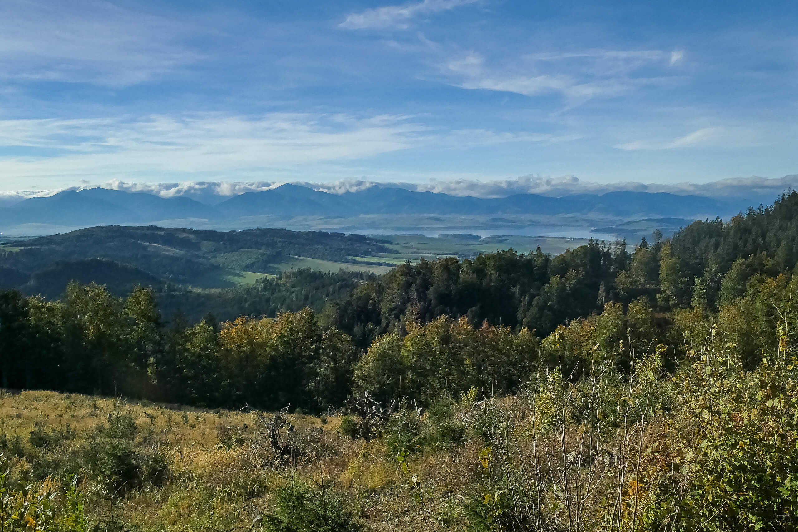 Tatry Niżne i Liptovska Mara z Ostrego Szczytu