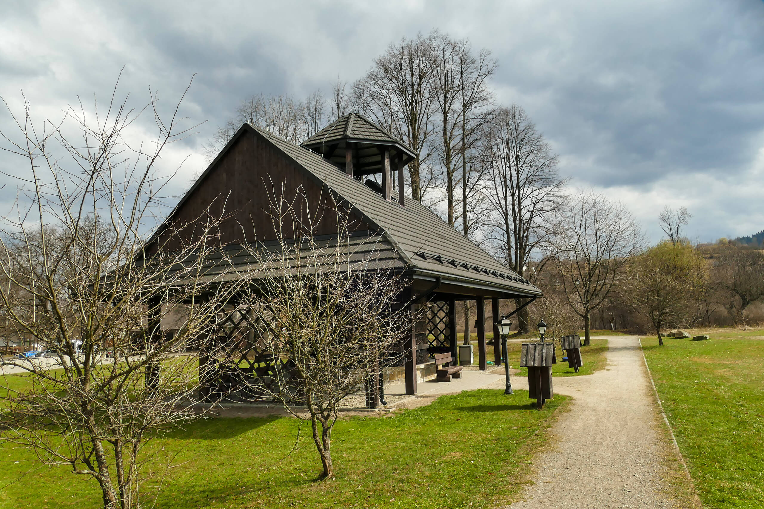 Park Wodzickich w Porębie Wielkiej