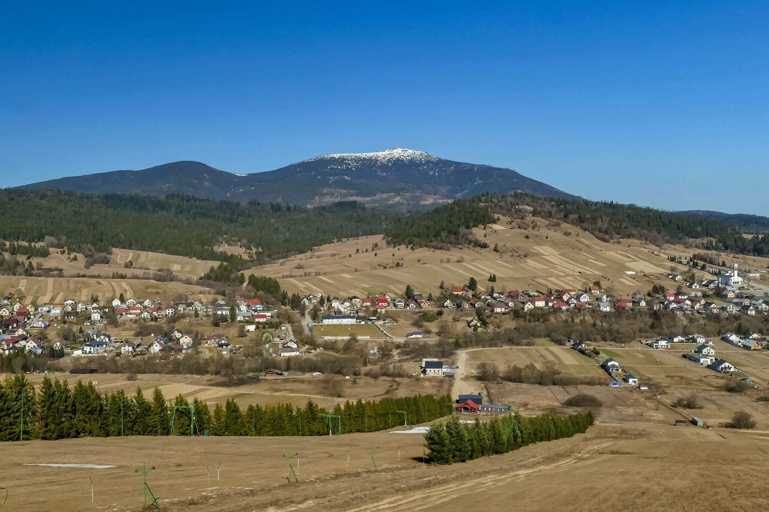 Widok ze stolca/krzesła